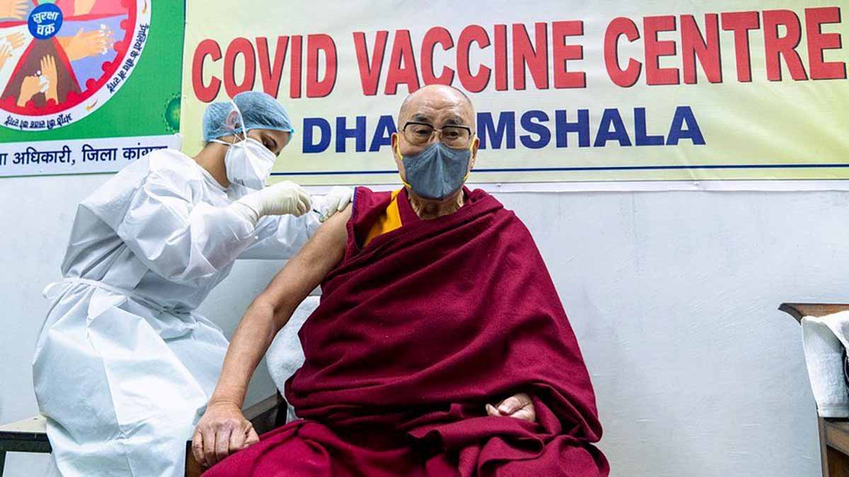 Dalai Lama gets his COVID Vaccine shot in public